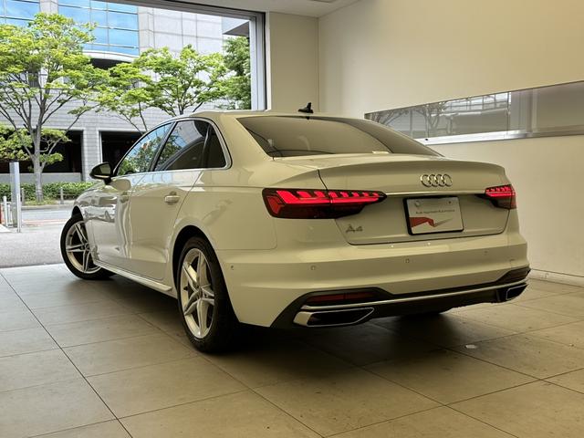 AUDI A4 35TFSI ADVANCED