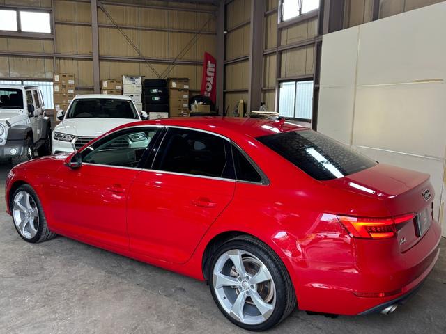 AUDI A4 2.0TFSI