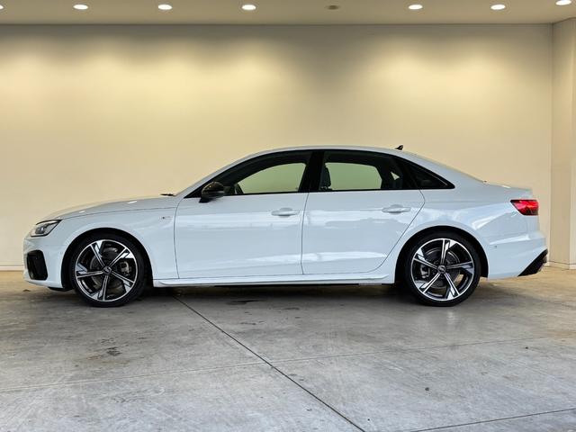 AUDI A4 BLACK STYLE PLUS