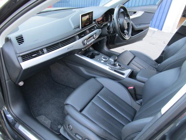 AUDI A4 2.0TFSI QUATTRO TUXEDO STYLE
