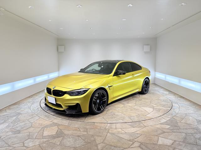 BMW M4 M4 COUPE