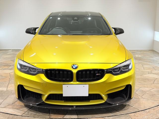 BMW M4 M4 COUPE