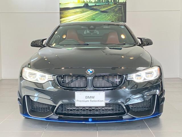 BMW M4 M4 COUPE