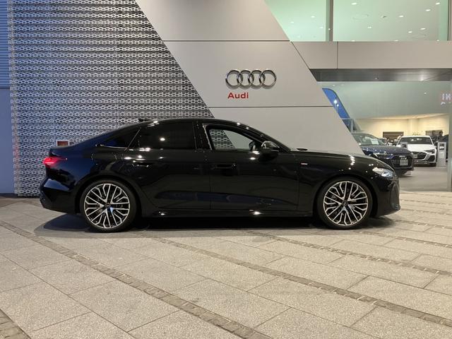 AUDI A5 TFSI 110KW S LINE PACKAGE