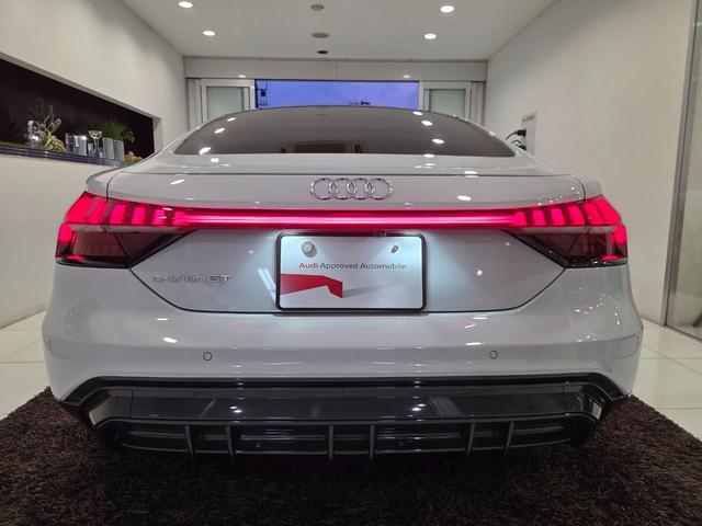 AUDI E-TRON GT QUATTRO BASE GRADE