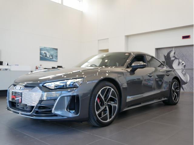 AUDI E-TRON GT QUATTRO BASE GRADE