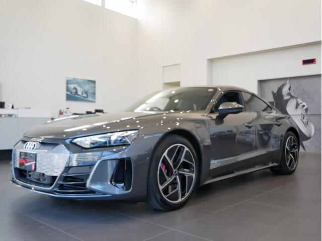 AUDI E-TRON GT QUATTRO BASE GRADE