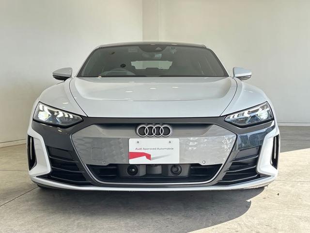 AUDI E-TRON GT QUATTRO BASE GRADE