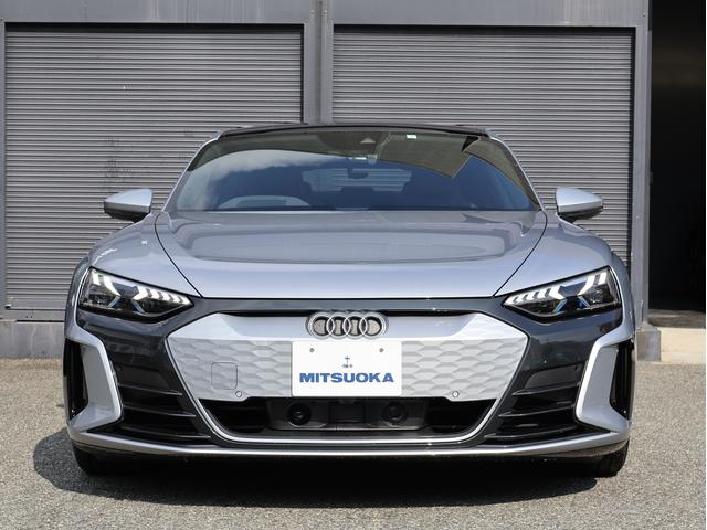 AUDI E-TRON GT QUATTRO BASE GRADE