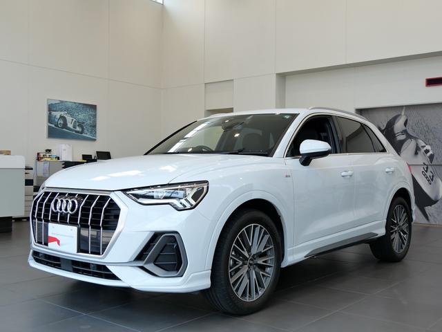 AUDI Q3 35 TFSI S LINE