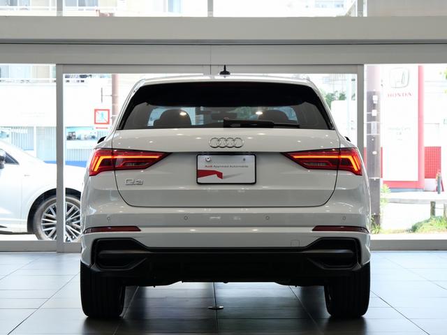 AUDI Q3 35 TFSI S LINE