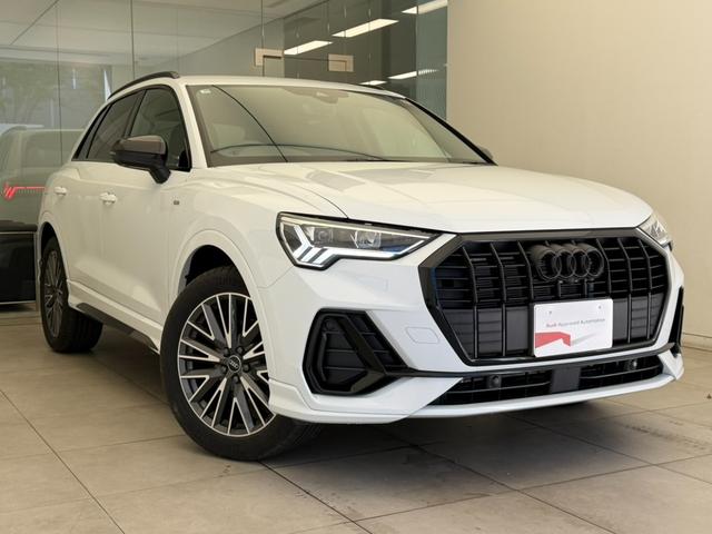 AUDI Q3 35 TFSI S LINE