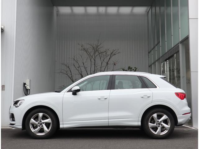 AUDI Q3 35 TFSI ADVANCED