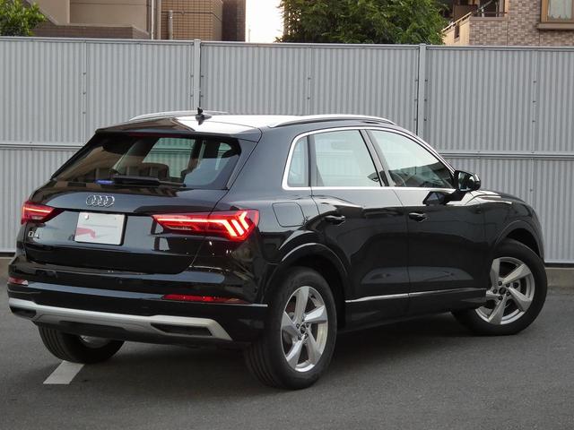 AUDI Q3 35 TFSI ADVANCED