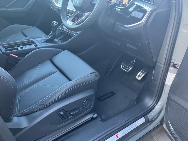 AUDI Q3 35 TFSI S LINE