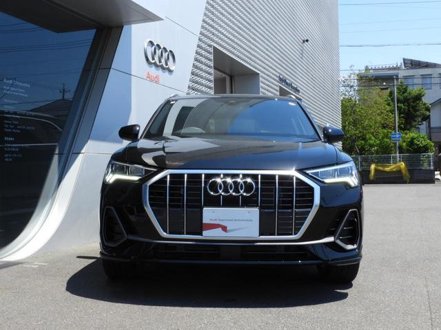 AUDI Q3 35 TFSI S LINE