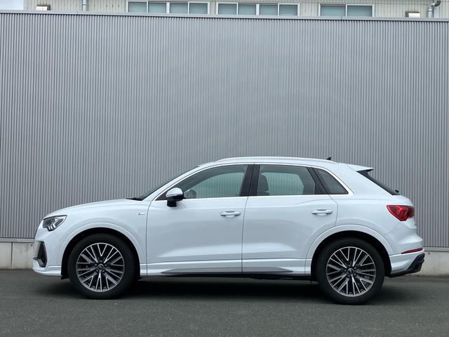 AUDI Q3 35 TFSI S LINE