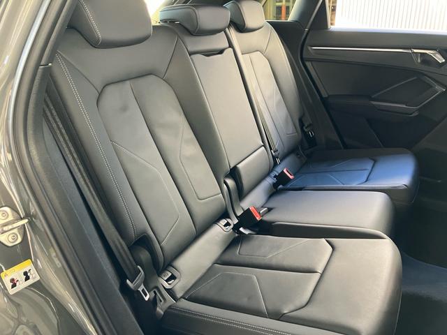 AUDI Q3 35 TFSI S LINE