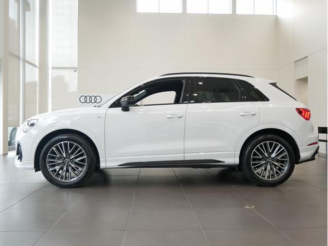 AUDI Q3 35 TFSI S LINE