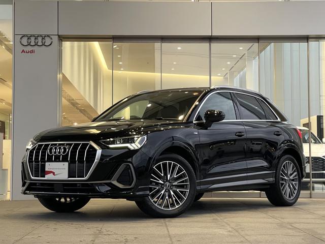 AUDI Q3 35 TFSI S LINE