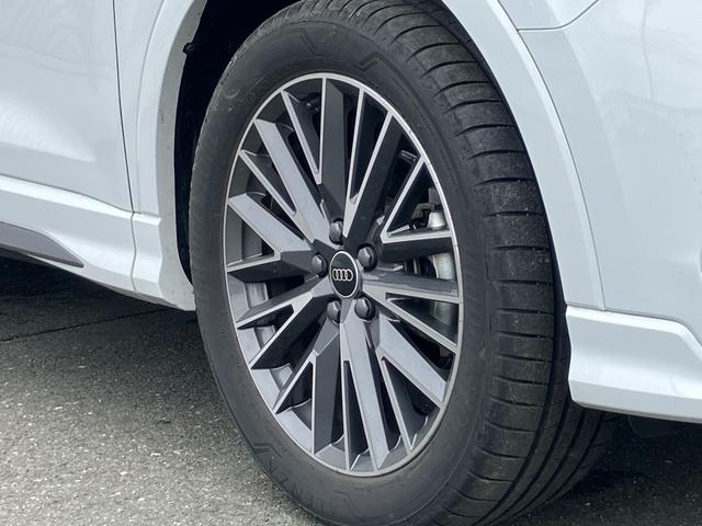 AUDI Q3 35 TFSI S LINE