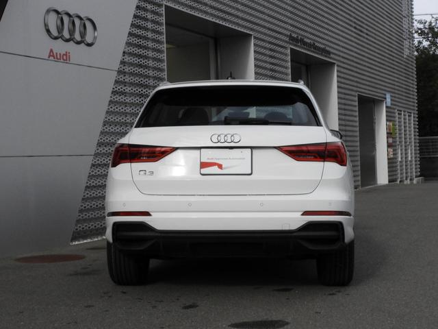 AUDI Q3 35 TFSI S LINE