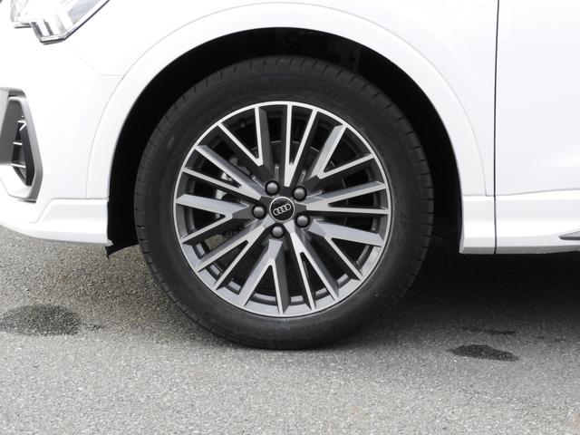 AUDI Q3 35 TFSI S LINE