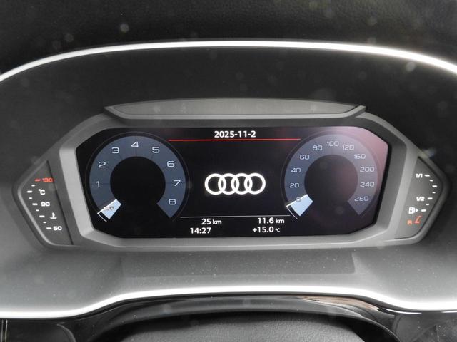 AUDI Q3 35 TFSI S LINE