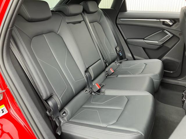 AUDI Q3 35 TDI QUATTRO S LINE