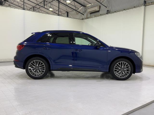 AUDI Q3 35 TFSI S LINE