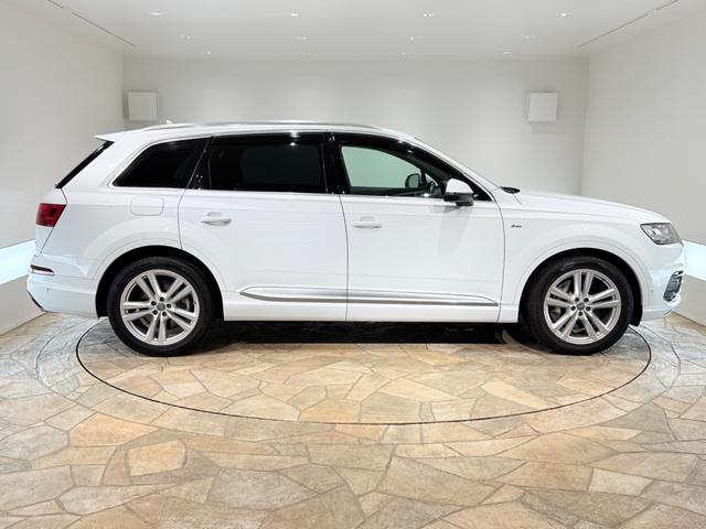 AUDI Q7 2.0TFSI QUATTRO