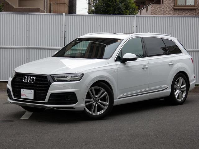 AUDI Q7 55TFSI QUATTRO