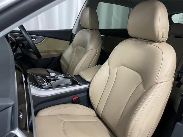 AUDI Q8 55TFSI QUATTRO DEBUT PACKAGE LUXURY