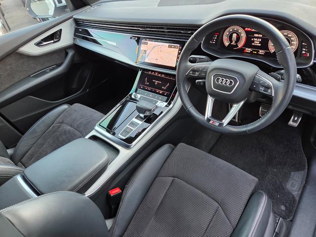 AUDI Q8 55TFSI QUATTRO DEBUT PACKAGE S LINE