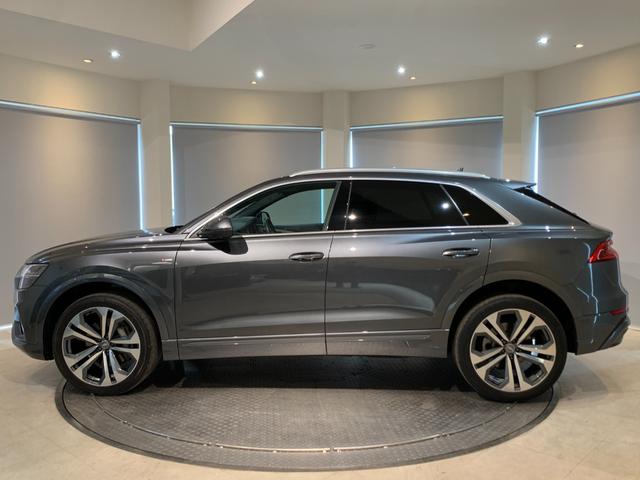 AUDI Q8 55TFSI QUATTRO DEBUT PACKAGE S LINE