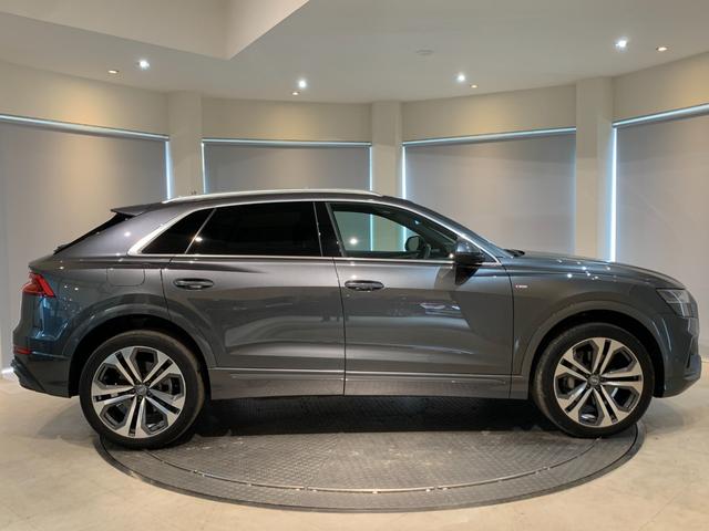 AUDI Q8 55TFSI QUATTRO DEBUT PACKAGE S LINE