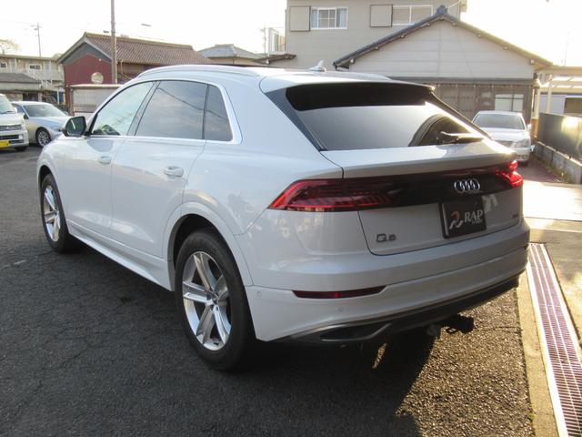 AUDI Q8 55TFSI QUATTRO DEBUT PACKAGE LUXURY