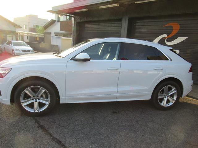 AUDI Q8 55TFSI QUATTRO DEBUT PACKAGE LUXURY