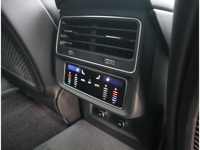 AUDI Q8 55TFSI QUATTRO S LINE