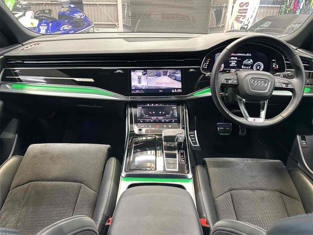 AUDI Q8 55TFSI QUATTRO S LINE