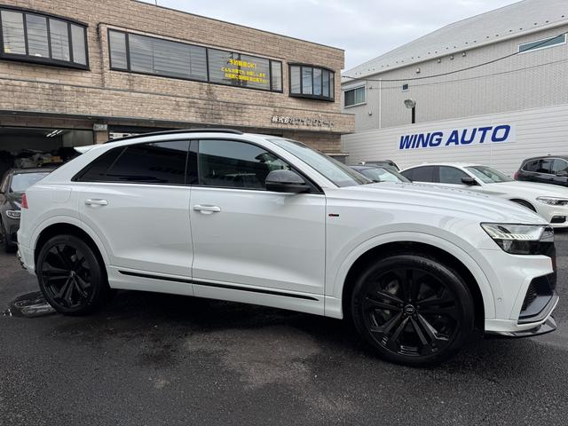 AUDI Q8 55TFSI QUATTRO DEBUT PACKAGE S LINE
