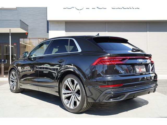 AUDI Q8 55TFSI QUATTRO S LINE