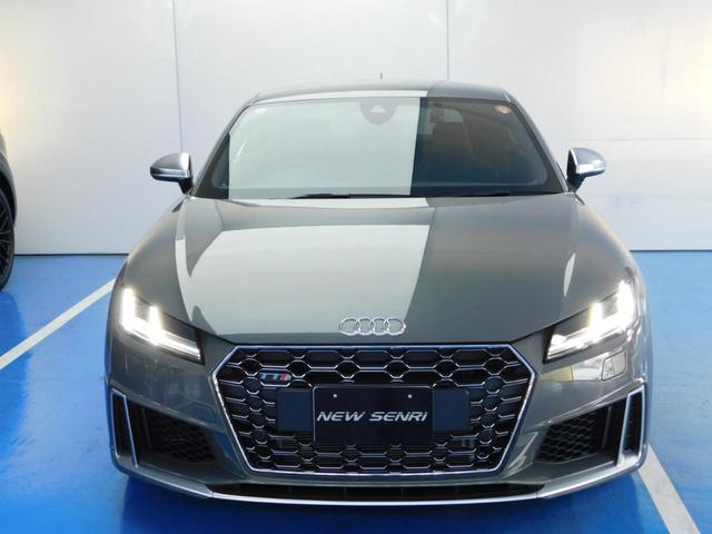 AUDI TTS COUPE MEMORIAL EDITION
