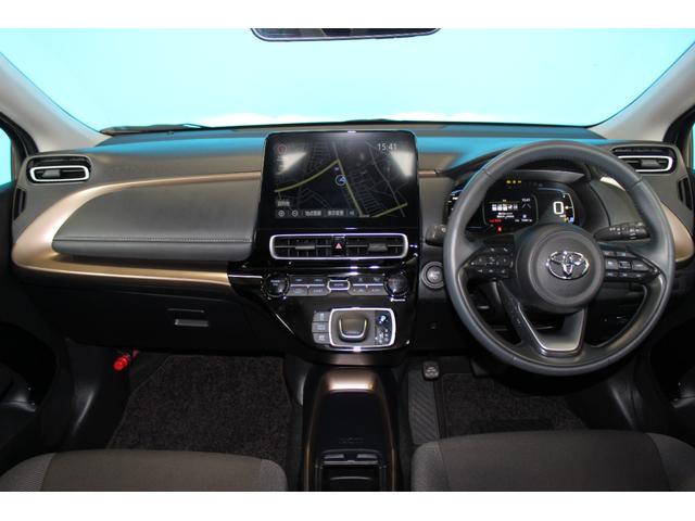 TOYOTA AQUA Z RAFFINE