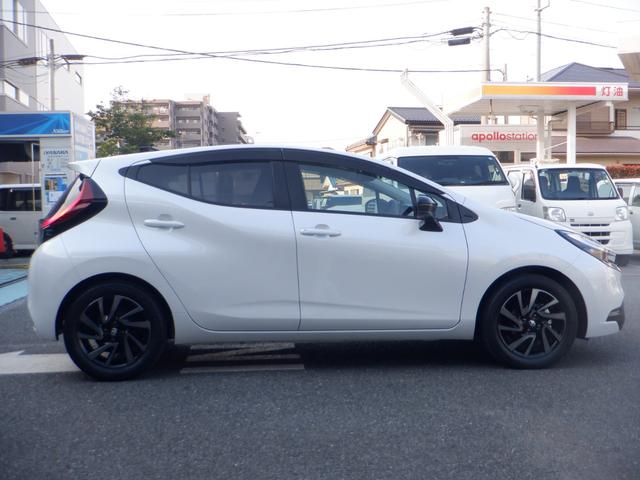 TOYOTA AQUA Z