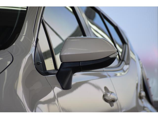 TOYOTA AQUA X