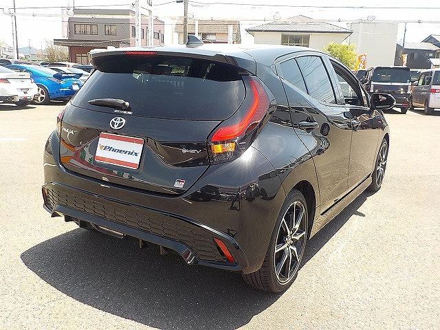 TOYOTA AQUA GR SPORT