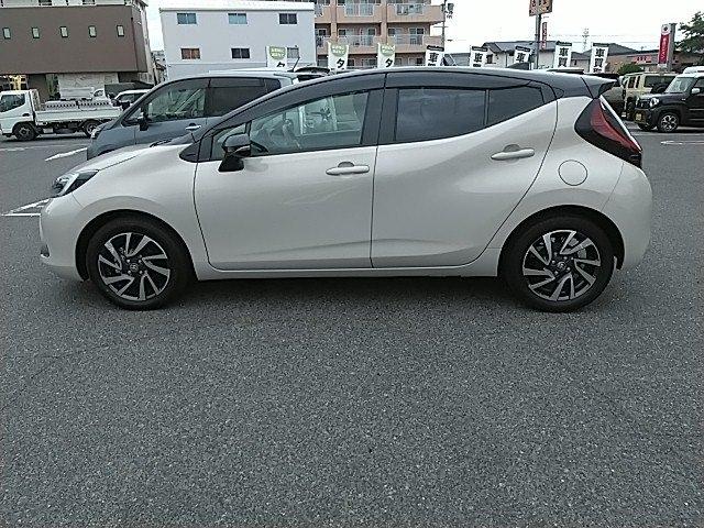 TOYOTA AQUA Z