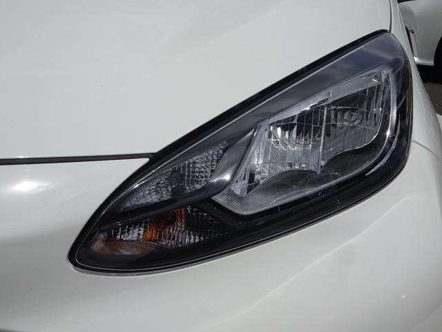 TOYOTA AQUA X