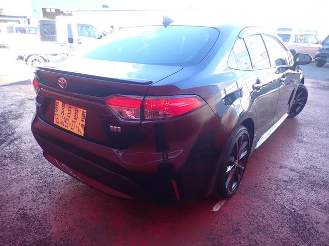 TOYOTA COROLLA HYBRID WxB